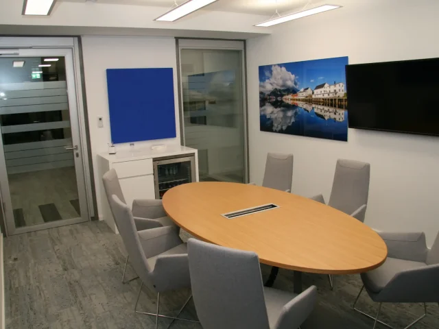Microsoft Hauptquartier München Display_Meeting Room_Installation Pro Video GmbH Berlin