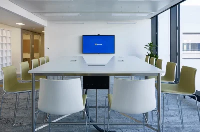 Microsoft Hauptquatier Meeting Room Konferenzraum Meetingraum Display_Installation von Pro Video GmbH