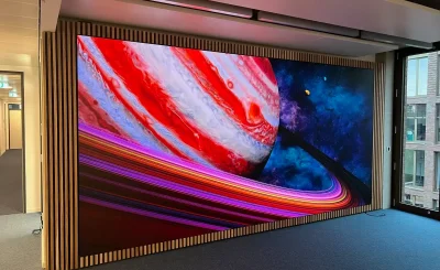 Universität Bremen: Hochmoderne LED-Video-Wall mit 0,9 mm Pixelpitch – beeindruckende Bildqualität und energieeffiziente Technologie, installiert von pro video GmbH