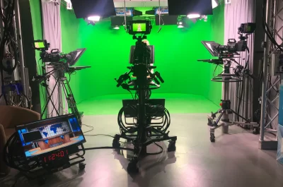 PRO VIDEO GmbH – Greenscreen-TV-Studio mit Kameratechnik an der Hochschule Magdeburg-Stendal