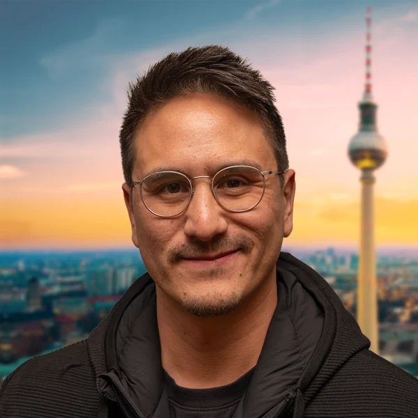 Sebastian Lyndon-Gee, Technical Engineer im Team PRO VIDEO GmbH, Experte für Medientechnik und technische Integration